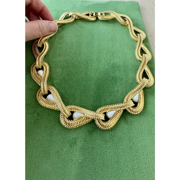 Vintage Givenchy Gold Tone with White Tear Drop Inset Collar Necklace 1980's - Picture 7 of 8